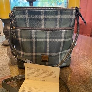 Dooney & Bourke cross body bag, green plaid, coated fabric, complete with straps